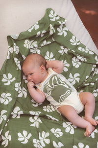 Olive Honolulu Swaddle